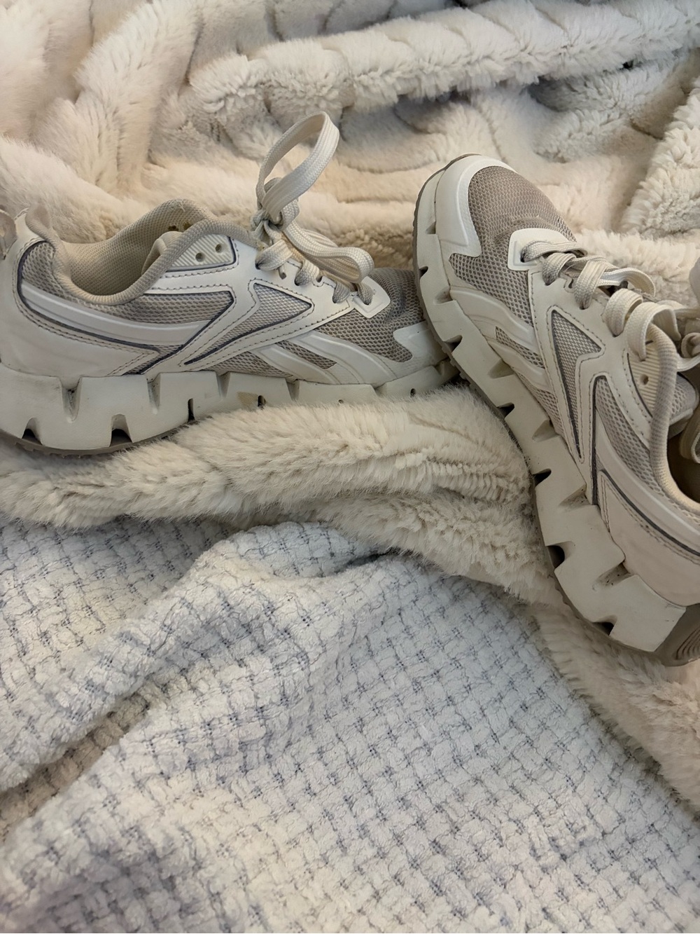 Reebok Kids Beige and Light Gray Trail-Style Sneakers